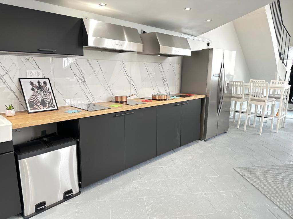 "Silk & Suites" City Center Saint-Etienne  Ngoại thất bức ảnh